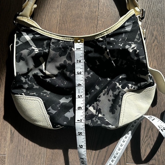 Vintage Burberry shoulder bag - Picture 14 of 16